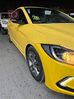 هیۆندای ئەلەنترا